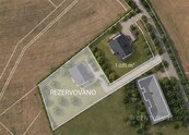Prodej stavebního pozemku v klidné lokalitě 1.035 m2, Novákovice, okres Klatovy, cena 2898000 CZK / objekt, nabízí 