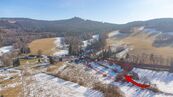 Pozemek 3.517 m2 určený k výstavbě rodinného domu, chalupy na polosamotě v osadě Dolní Dvorce, cena 2500000 CZK / objekt, nabízí 