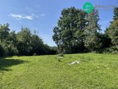 Stavební pozemek s projektovou dokumentací a platným stavebním povolením, cena 1650 CZK / m2, nabízí 