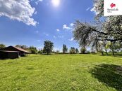 Prodej stavebního pozemku 3735 m2, Krsy, cena 934 CZK / m2, nabízí 