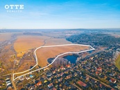 Investiční pozemky. Výjimečná příležitost v atraktivní lokalitě Plzeň Malesice, cena cena v RK, nabízí 