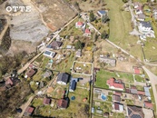 Stavební pozemek 398 m2 s vydaným stavebním povolením na stavbu domu, cena 3500000 CZK / objekt, nabízí 