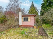 Prodej pozemku pro rekreační využití se zahradním domkem v Plzni na Švabinách, cena 2763600 CZK / objekt, nabízí 